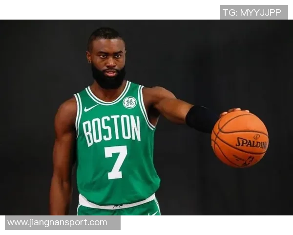 今天绿军主场迎战76人杰伦布朗伤愈复出助力球队争胜