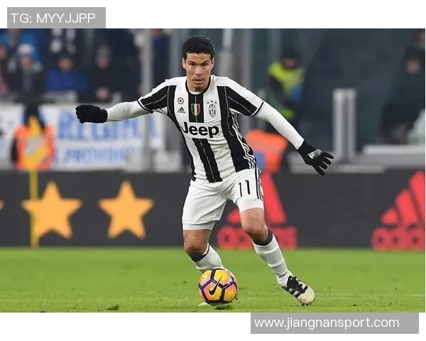 维蒂尼亚高度评价维拉蒂称其为全能中场的魔术师展现非凡才华